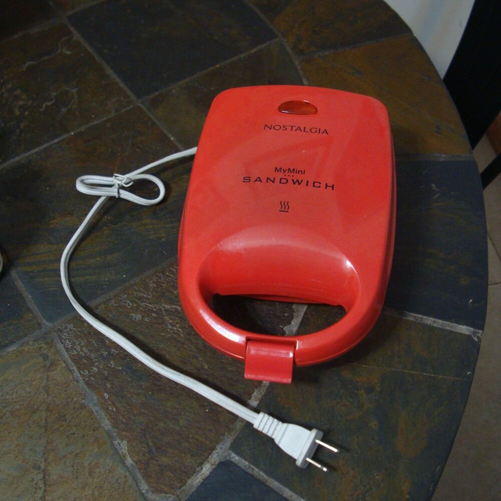 Nostalgia MyMini Personal Sandwich Maker